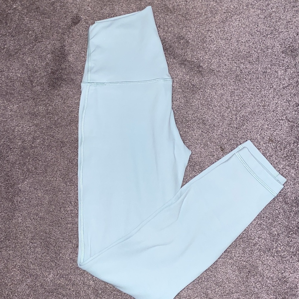 Lulu Align - image 1